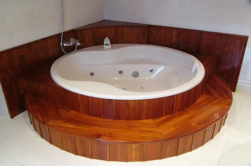 Jacuzzi de madera